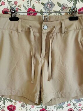 Magellan Outdoors Women's Lightweight Short